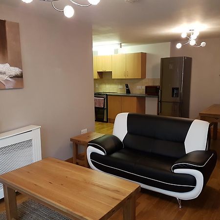 Lascala City Apartment Inverness Bagian luar foto
