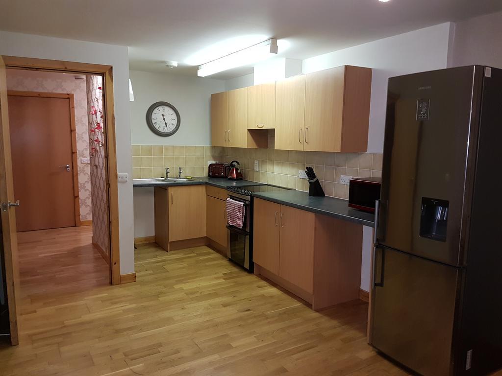 Lascala City Apartment Inverness Bagian luar foto